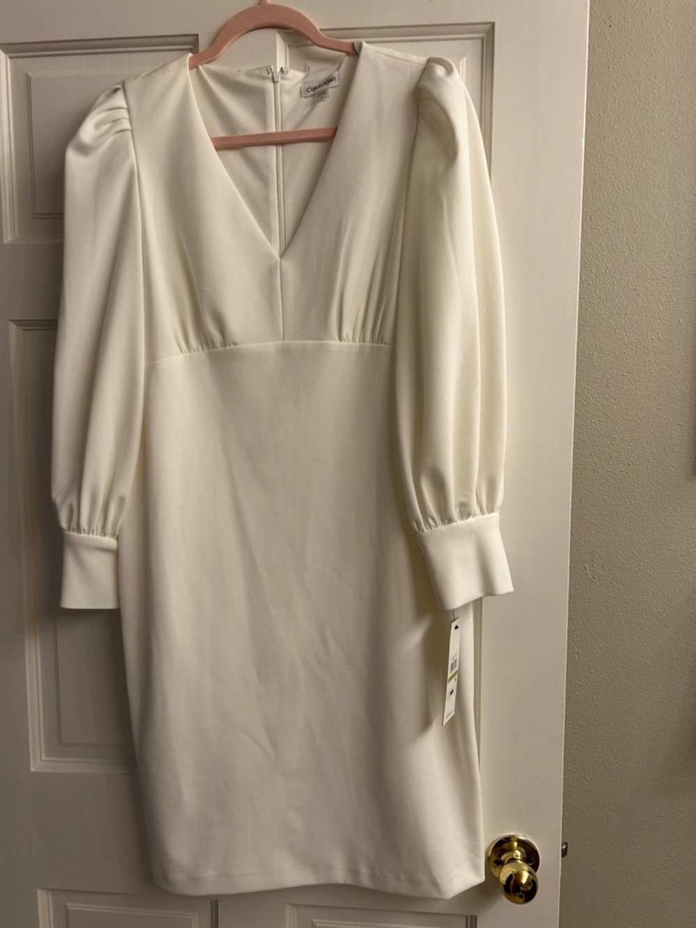 C/MEO Collective Cream V-Neck Long Sleeve Puff Dress never worn